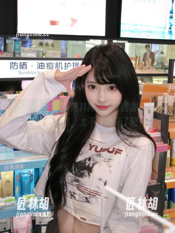 在51黑料网站上，我发现爆料跟做梦一样，太不可思议了吧！