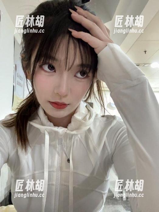 请问谁能不被91吃瓜app在线的争议吸引，真是好奇心的杀手！