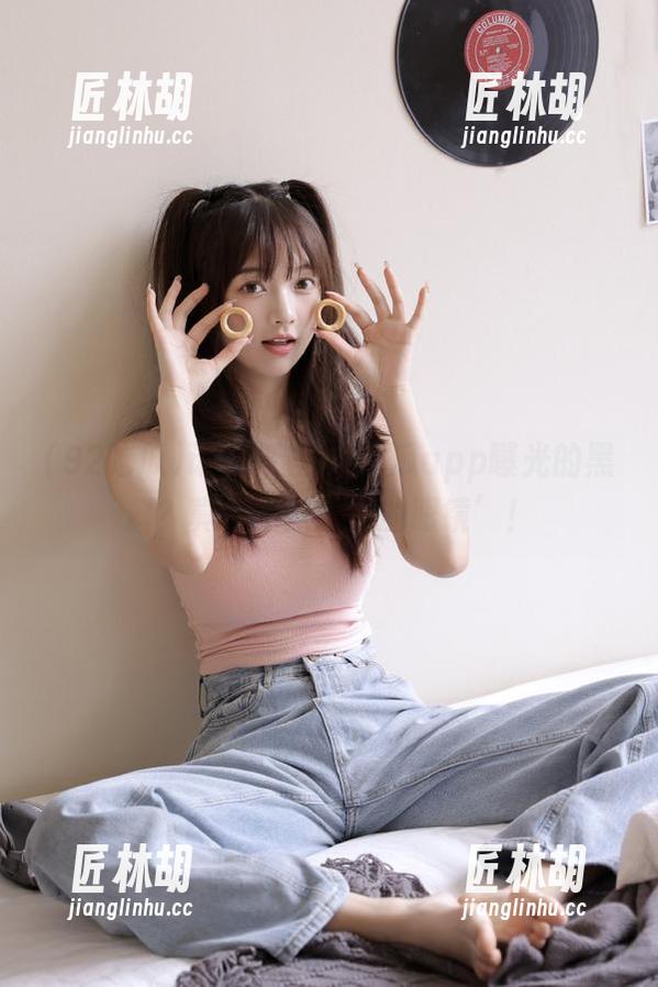 谁能抵挡92吃瓜app曝光的黑料？真是‘跌破我的眼镜’！