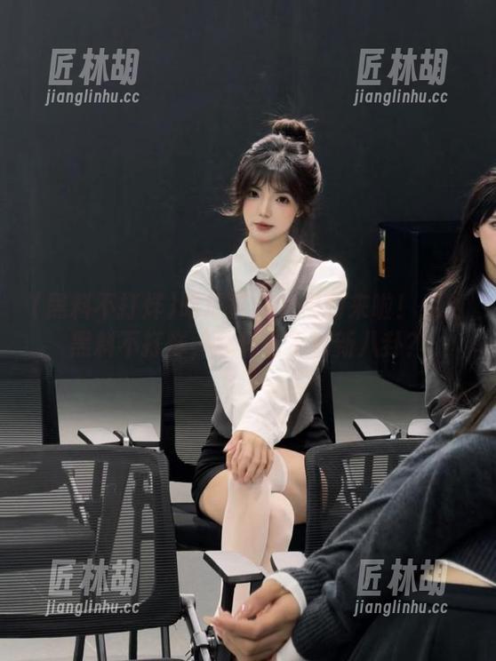吃瓜群众的福利来啦！免费黑料不打烊，愁什么不看新八卦？