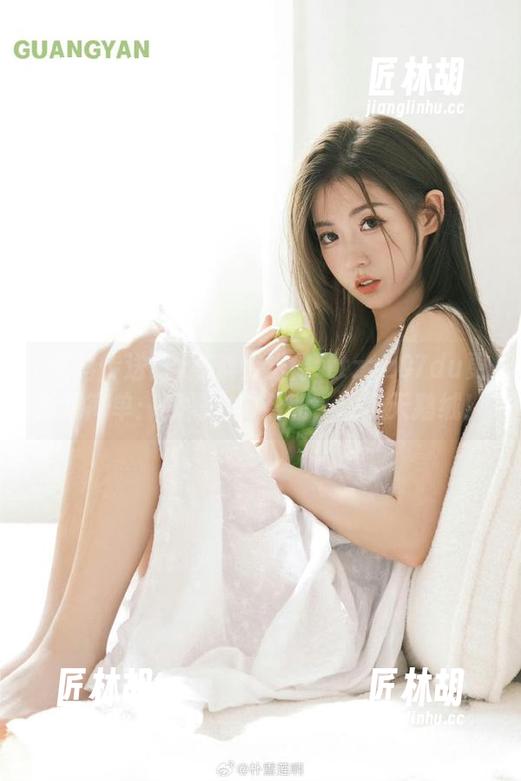 黑料传送门tttzzz07du更新超简单：只需一勺盐和一块黑天鹅绒！