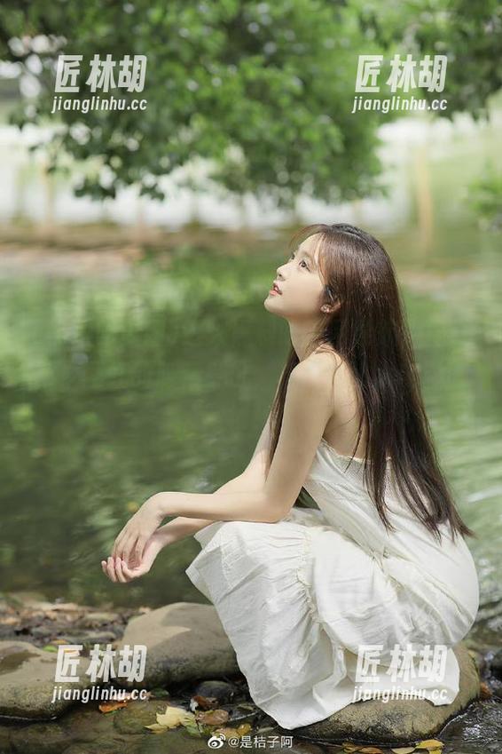 进入黑料吃瓜网导航，揭开不少网红的隐藏身份，真是堪比大电影剧情！