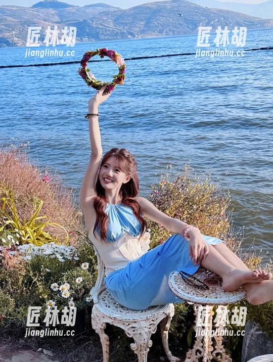 黑料社：瓜果免费送，下载就能嗨到飞起！