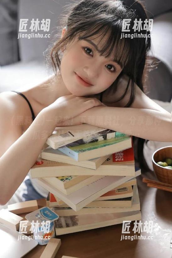 一起来！下载黑料社，分享那种瓜多得让你无处安放的感觉…